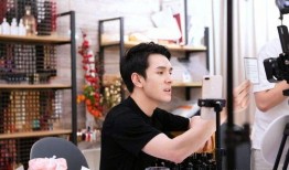 李嘉琪员工爆料视频播放,揭秘公司内部惊人真相