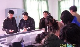 湖州老师爆料事件最新,揭秘教育行业背后真相